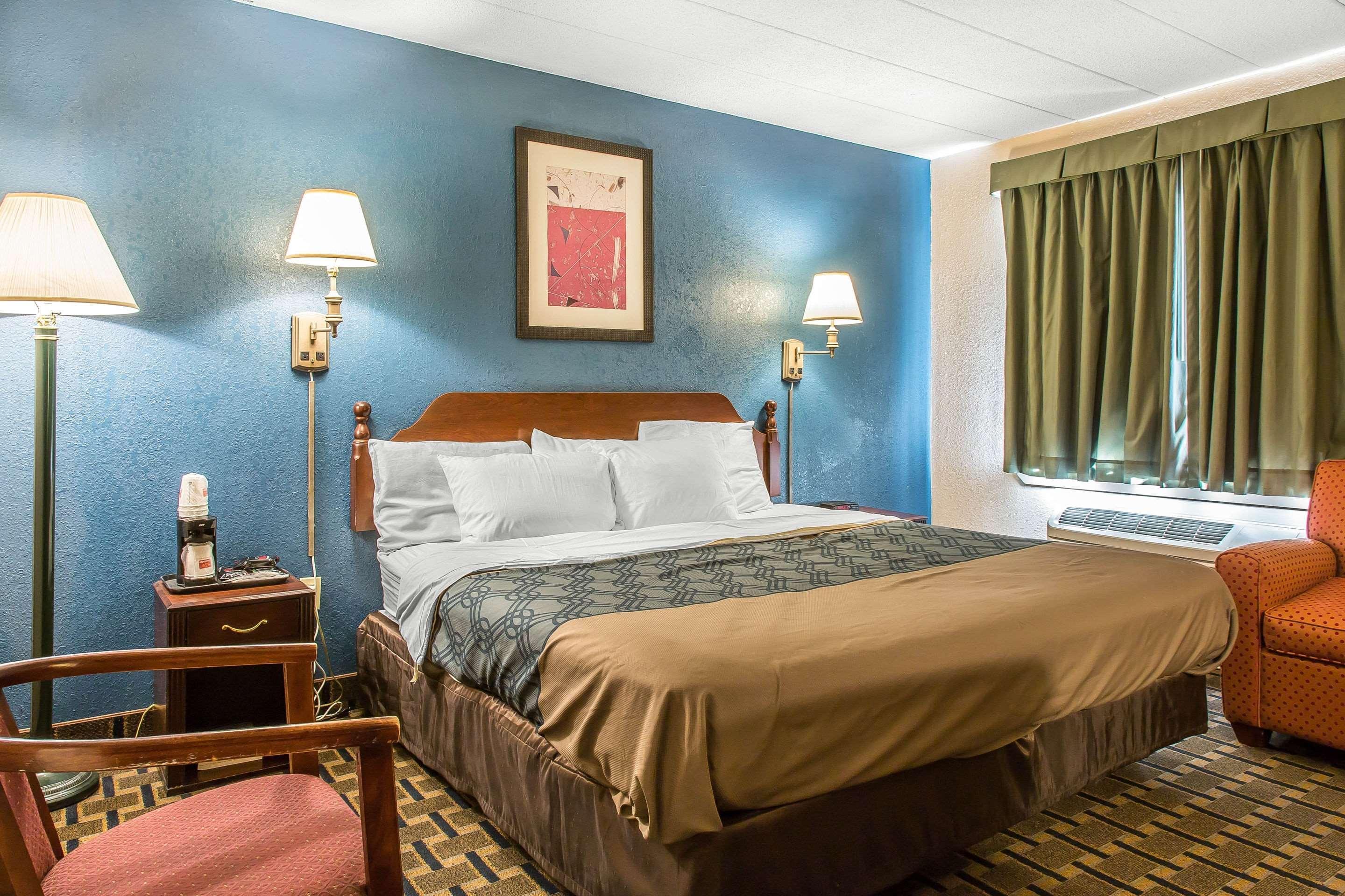 Econo Lodge Cranston - Providence Dış mekan fotoğraf