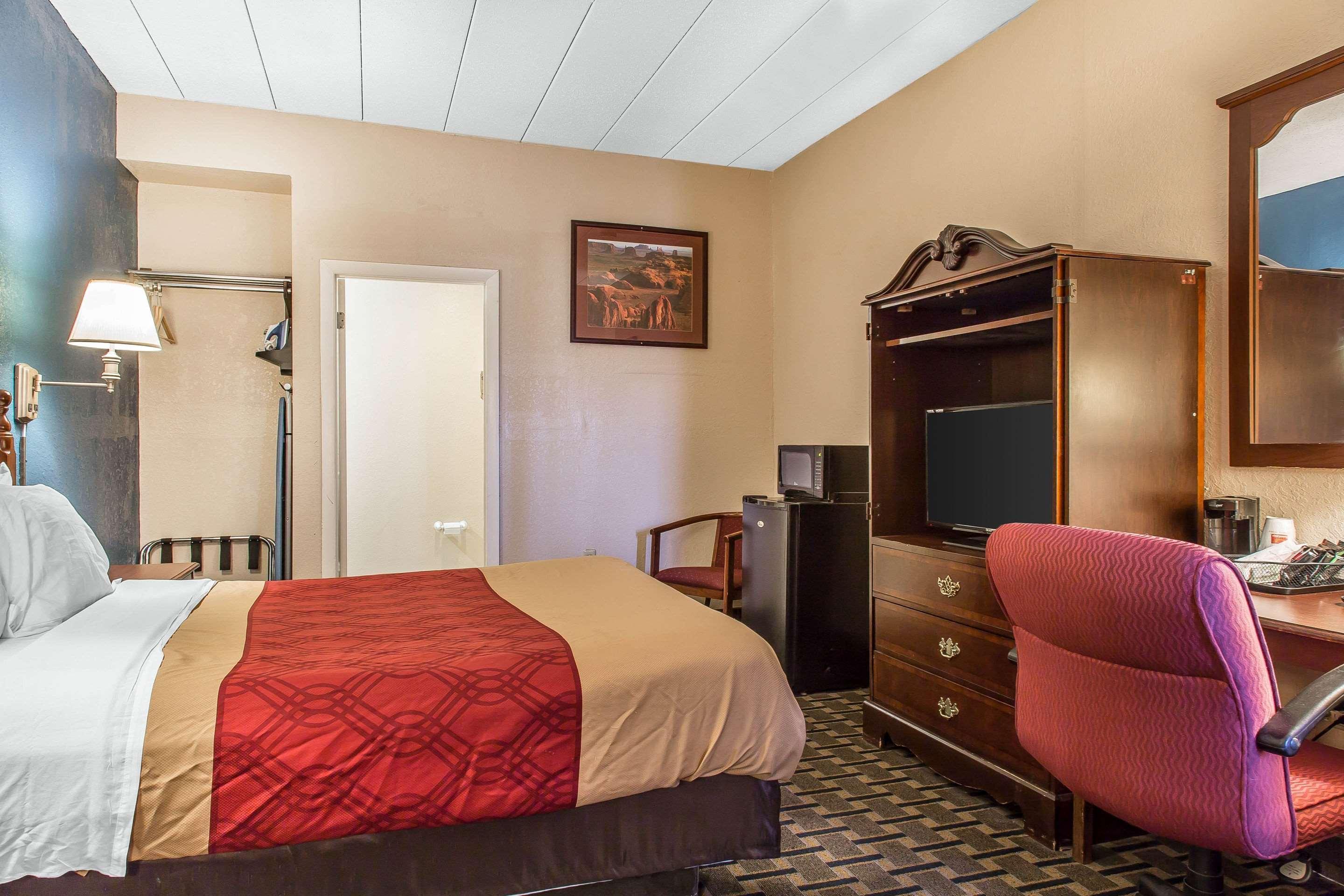 Econo Lodge Cranston - Providence Dış mekan fotoğraf