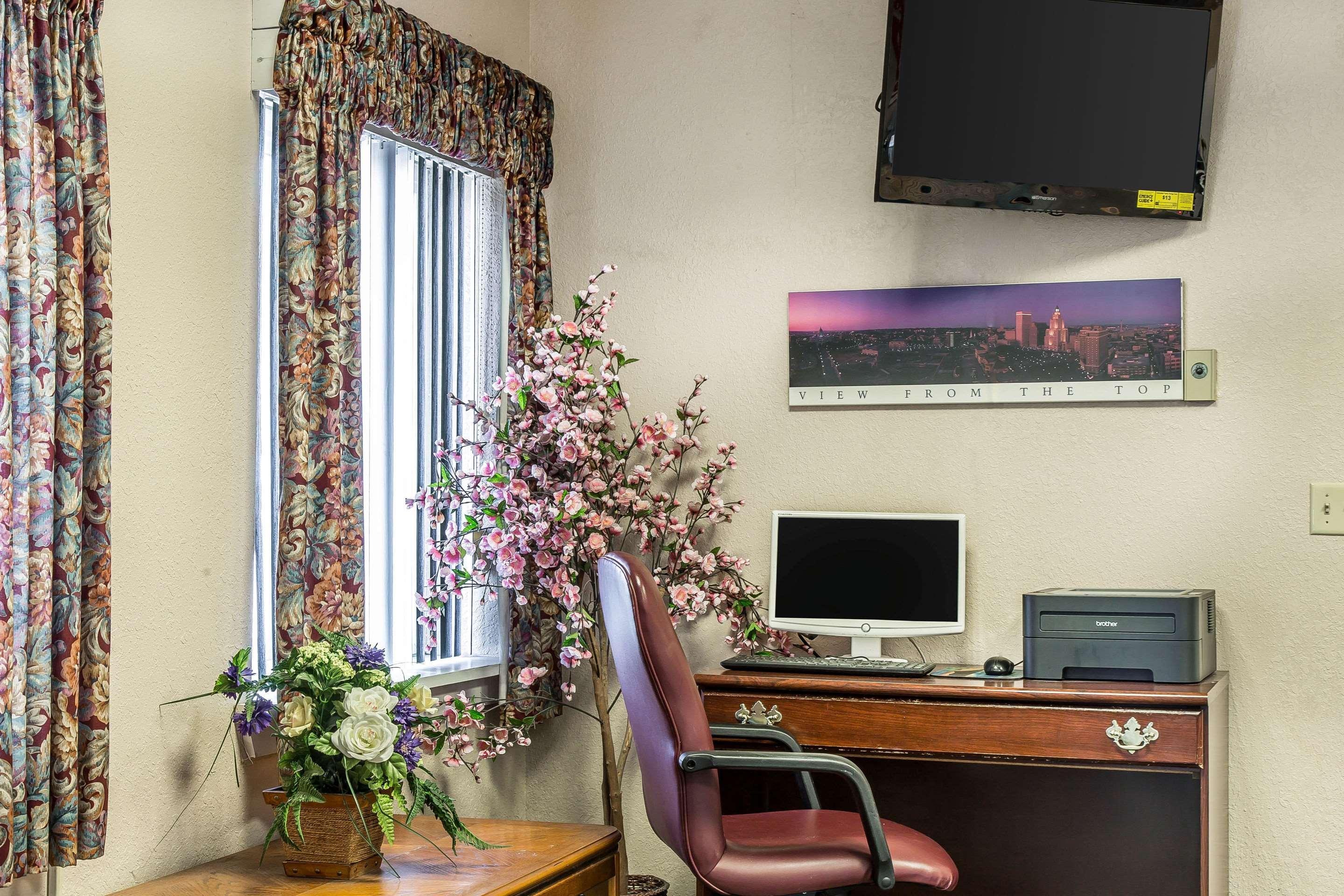 Econo Lodge Cranston - Providence Dış mekan fotoğraf
