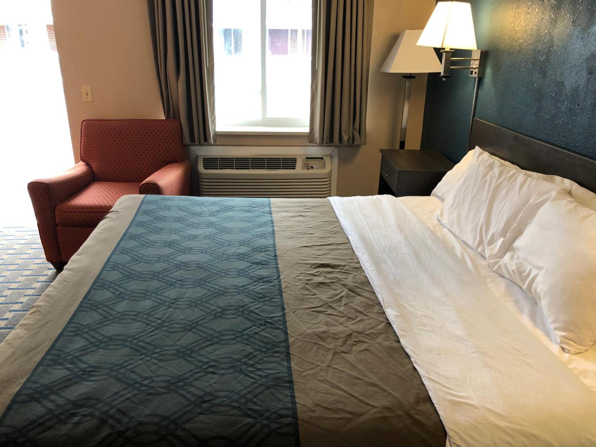 Econo Lodge Cranston - Providence Dış mekan fotoğraf